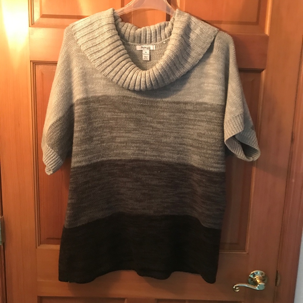 Women’s sweater